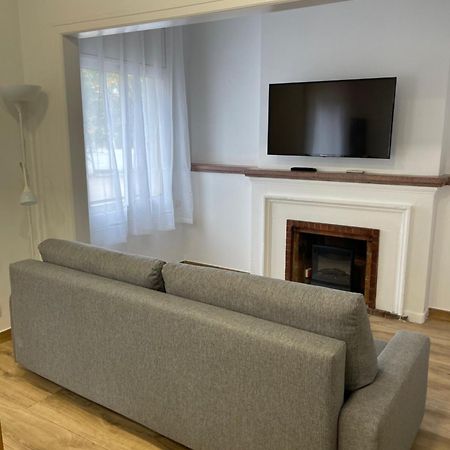 Apartamentos Tarradellas Sants Estacio Barcelona Ngoại thất bức ảnh