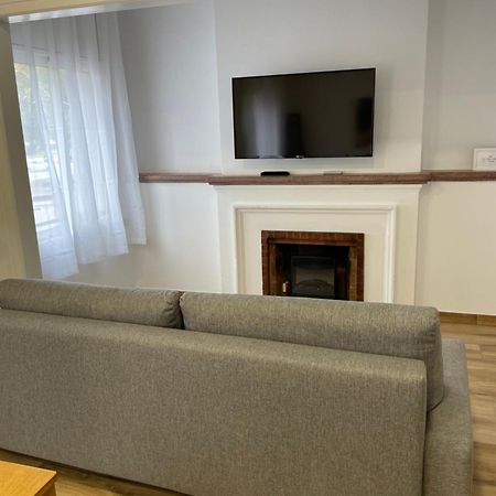 Apartamentos Tarradellas Sants Estacio Barcelona Ngoại thất bức ảnh