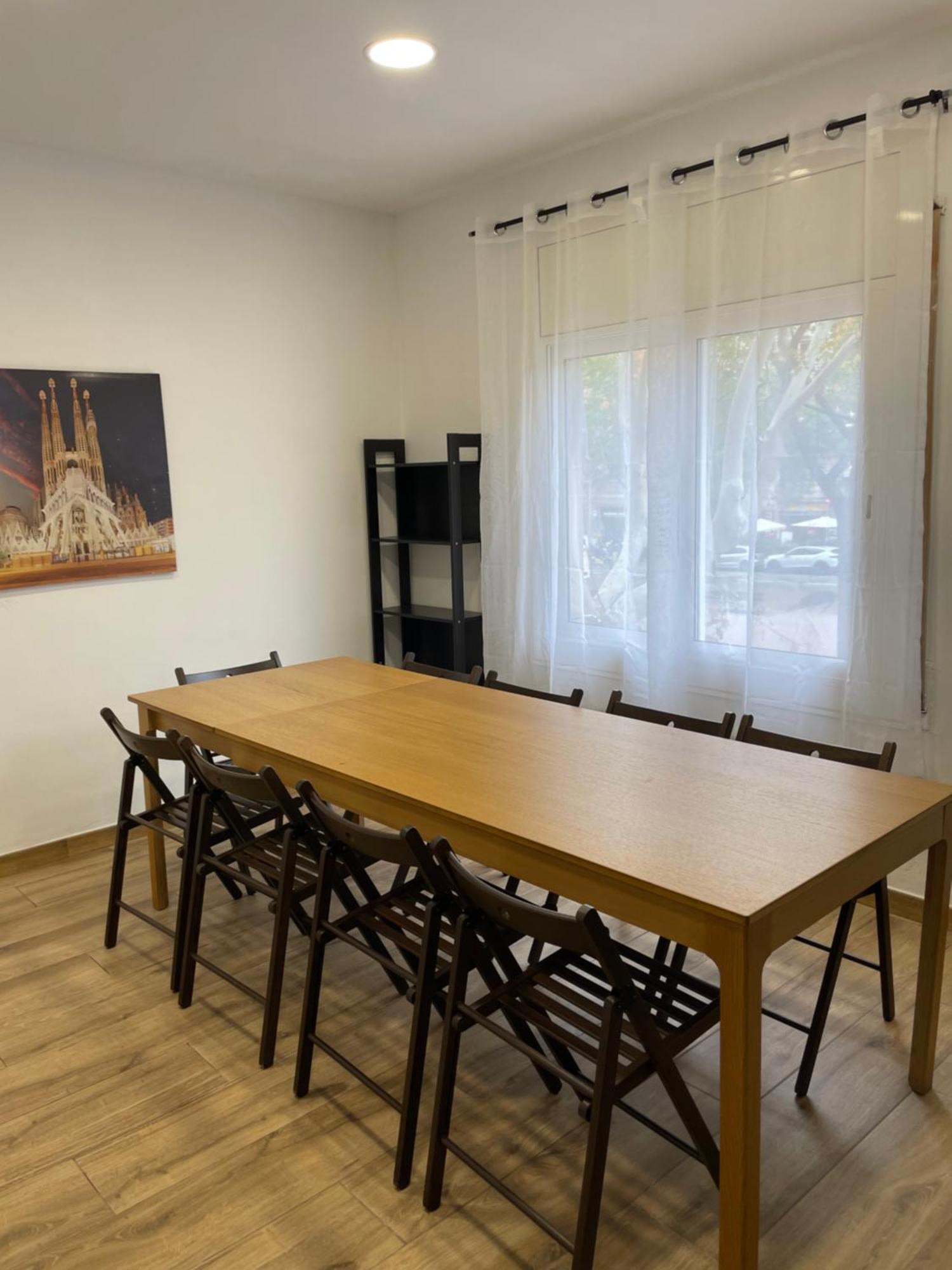 Apartamentos Tarradellas Sants Estacio Barcelona Ngoại thất bức ảnh