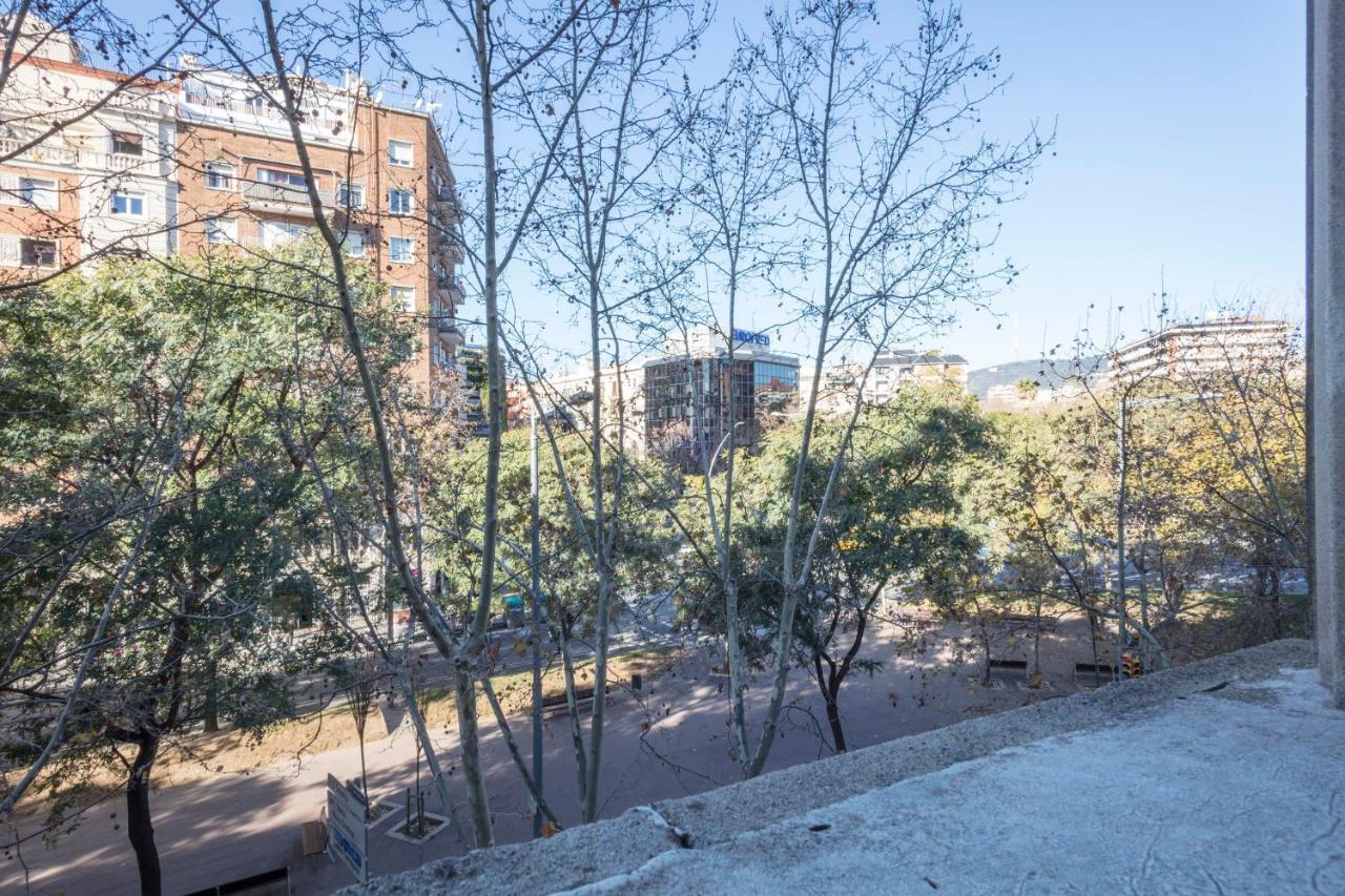 Apartamentos Tarradellas Sants Estacio Barcelona Ngoại thất bức ảnh